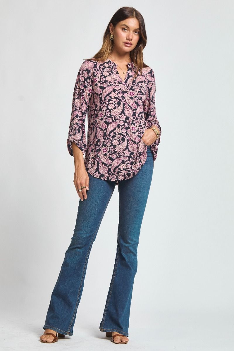 "Emu" 3/4 Sleeve Split Neck