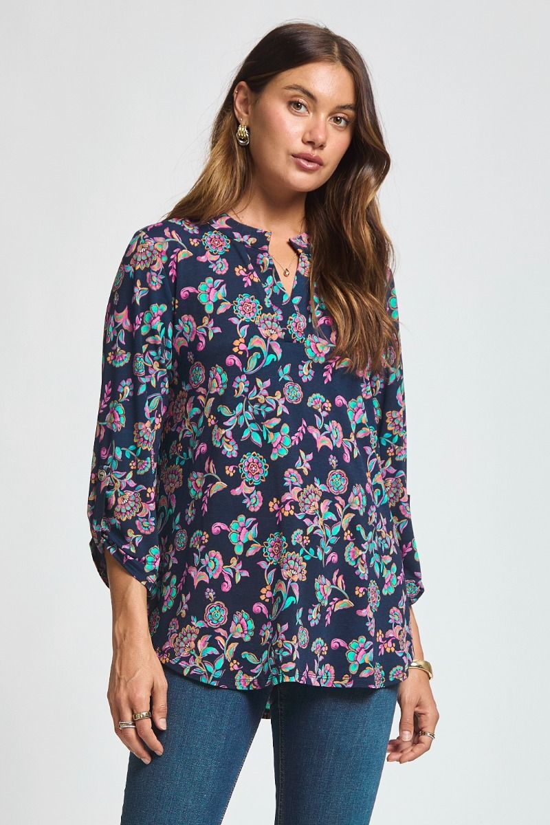 "Bertha" 3/4 Sleeve Split Neck