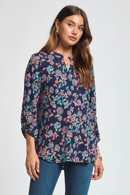 "Bertha" 3/4 Sleeve Split Neck