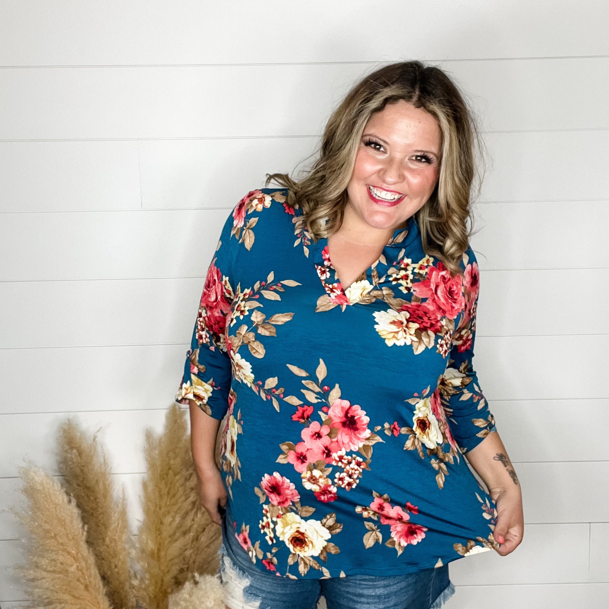 "Long Shot" Floral Lizzy 3/4 Sleeve Split Neck