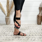 "Love Crew" Toe Loop Design Flat Sandal (Black)-Lola Monroe Boutique