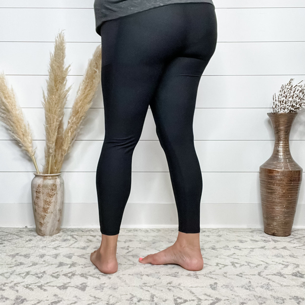 Max Sculpt Black Ribbed Leggings with Pockets