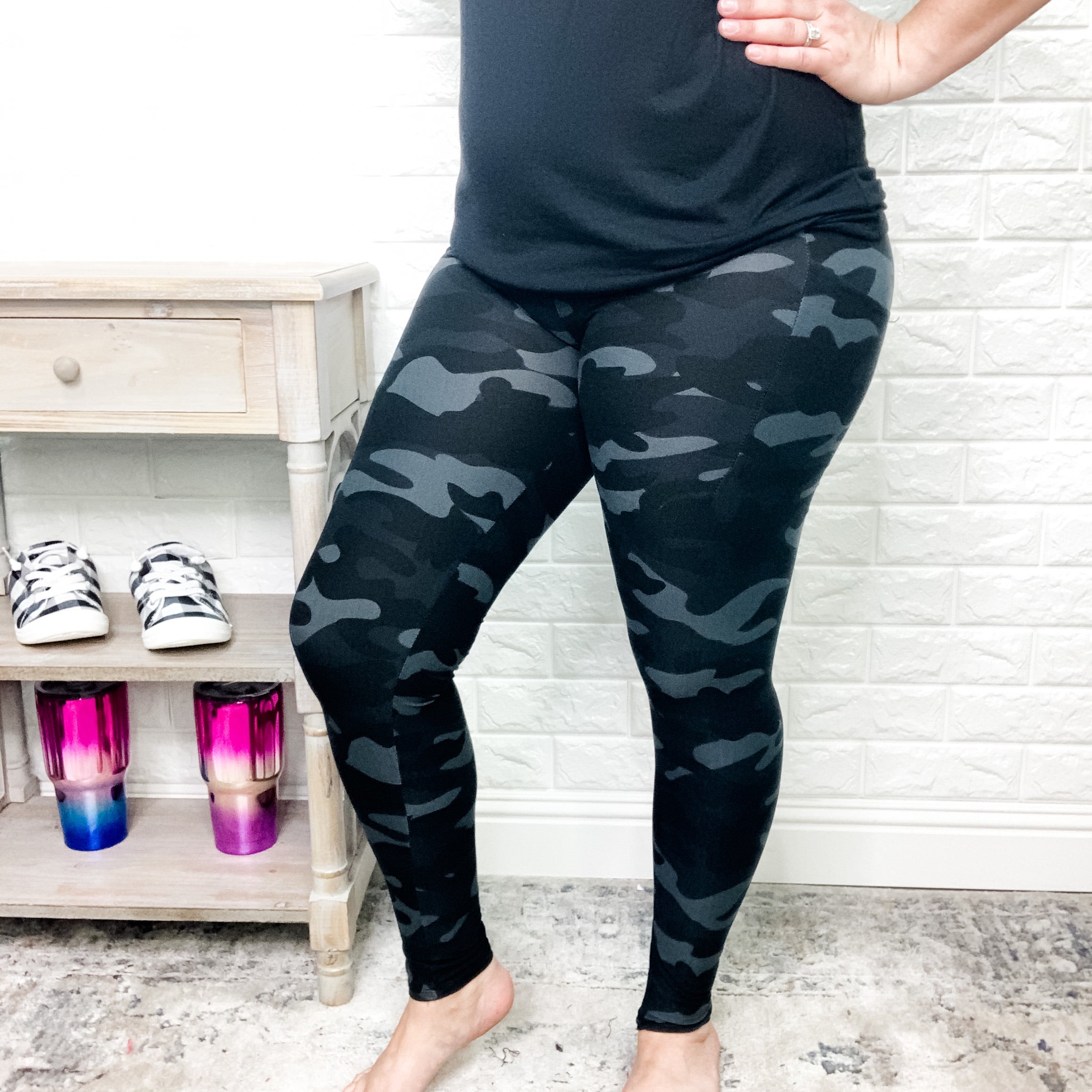 Boutique Only Midnight Camo Leggings with Pockets Os