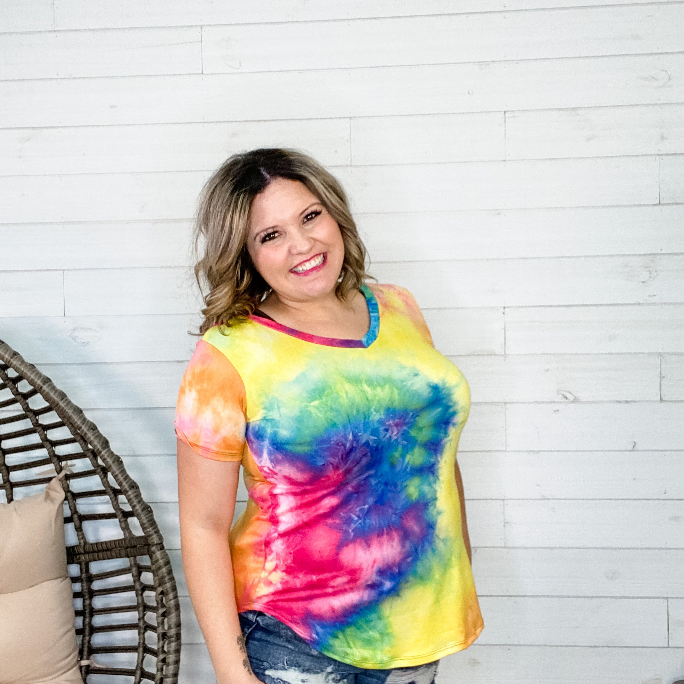 "Moonstone" Short Sleeve Tie Dye V Neck-Lola Monroe Boutique