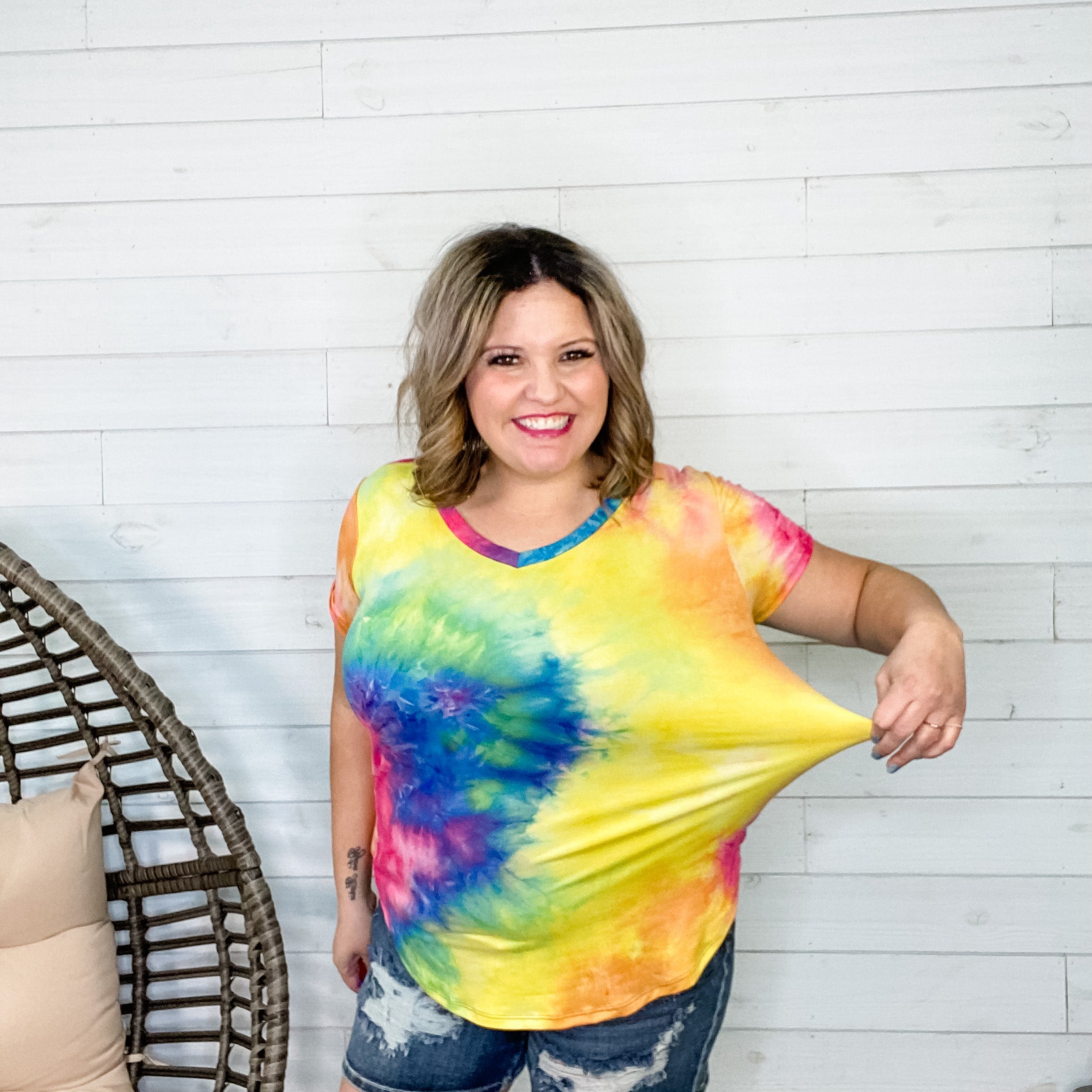 "Moonstone" Short Sleeve Tie Dye V Neck-Lola Monroe Boutique