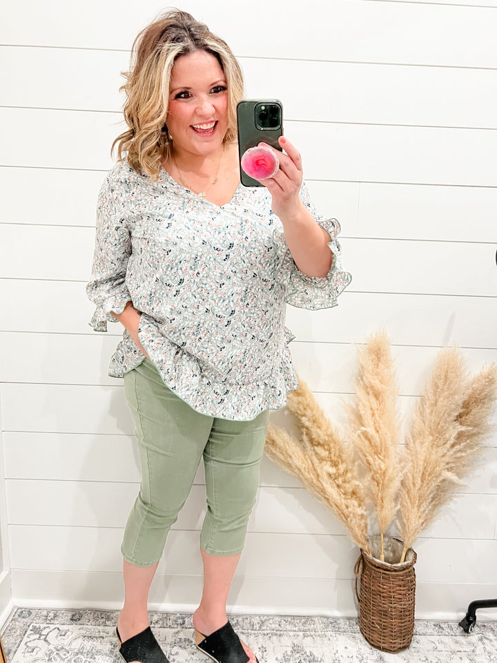 "Morningside" Floral 3/4 Sleeve Peasant Style Tops