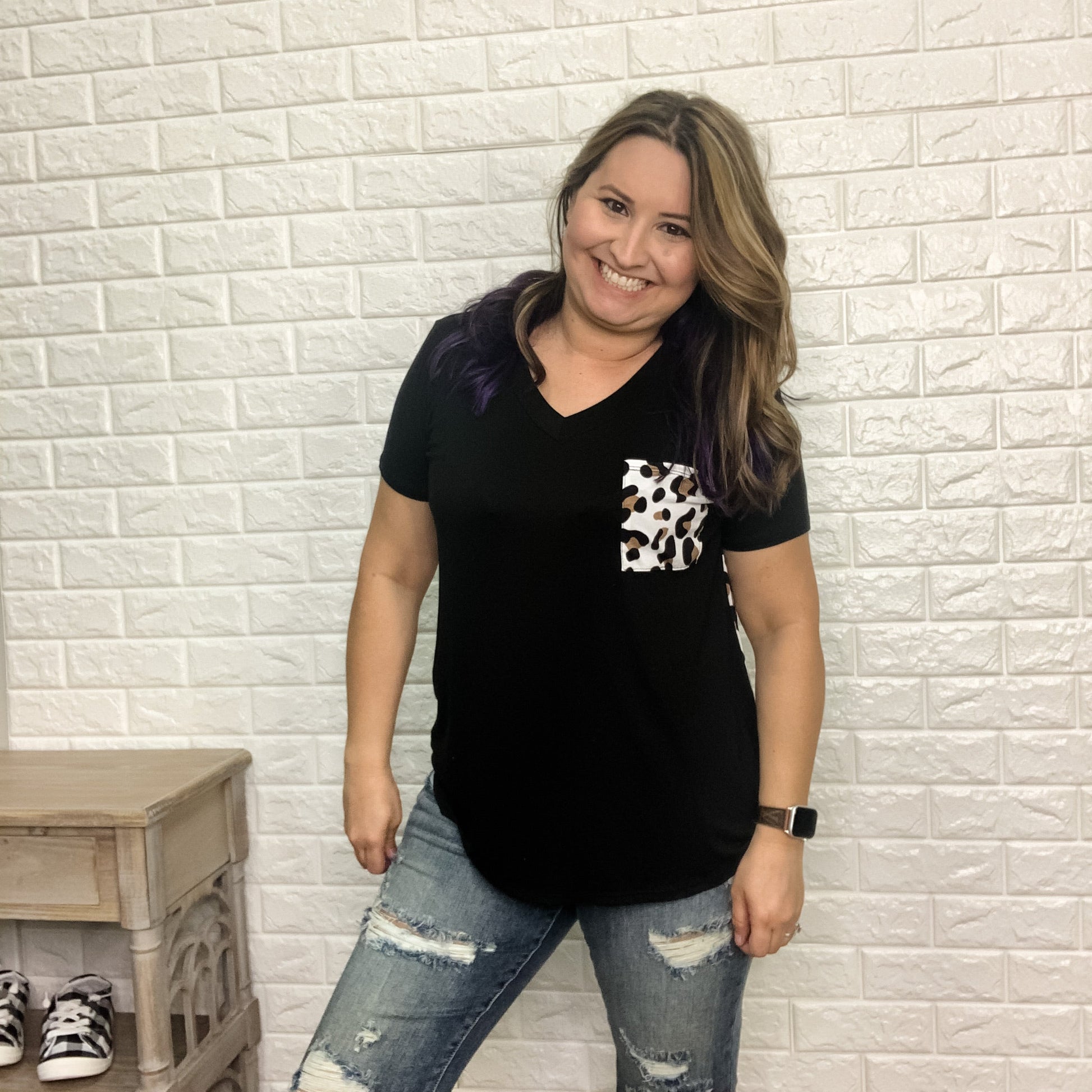 "Nora" Animal Accent V-Neck Pocket Tee (Black)