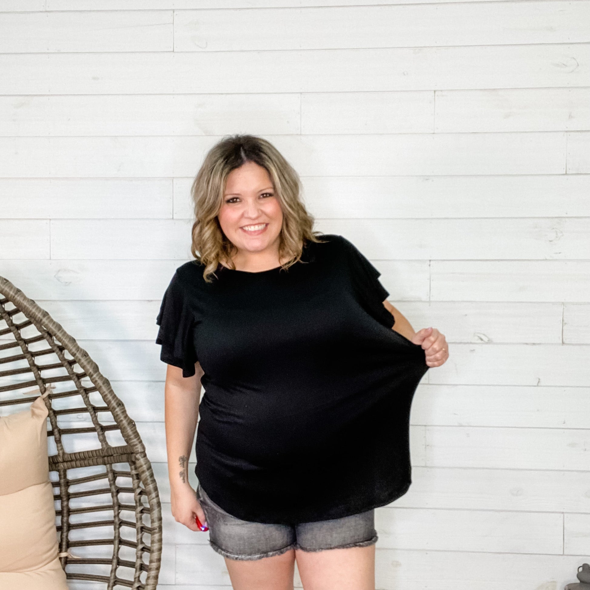 "Novalie" Ruffle Sleeve Round Neck (Black)
