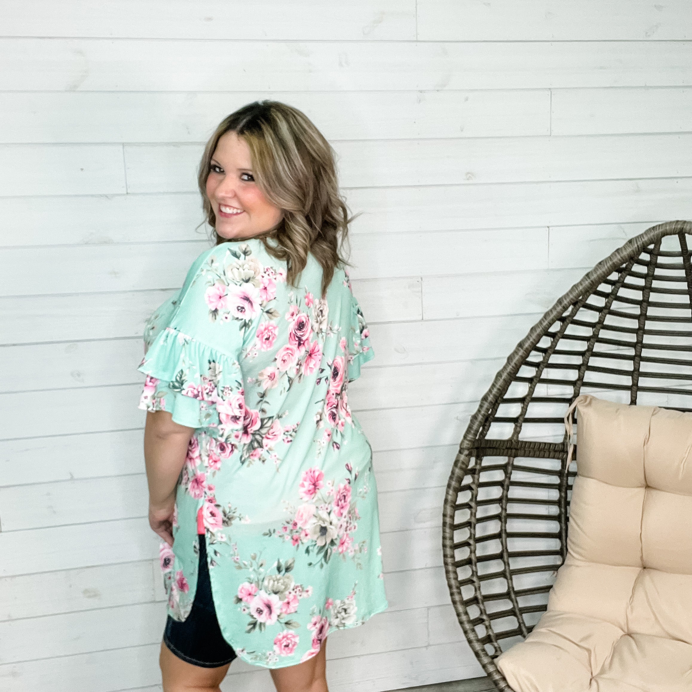 "Phyllis" Floral Ruffle Sleeve Kimono-Lola Monroe Boutique