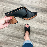 "Morgen" Criss Cross Design Slip On Block Heel Sandals (Black)-Lola Monroe Boutique