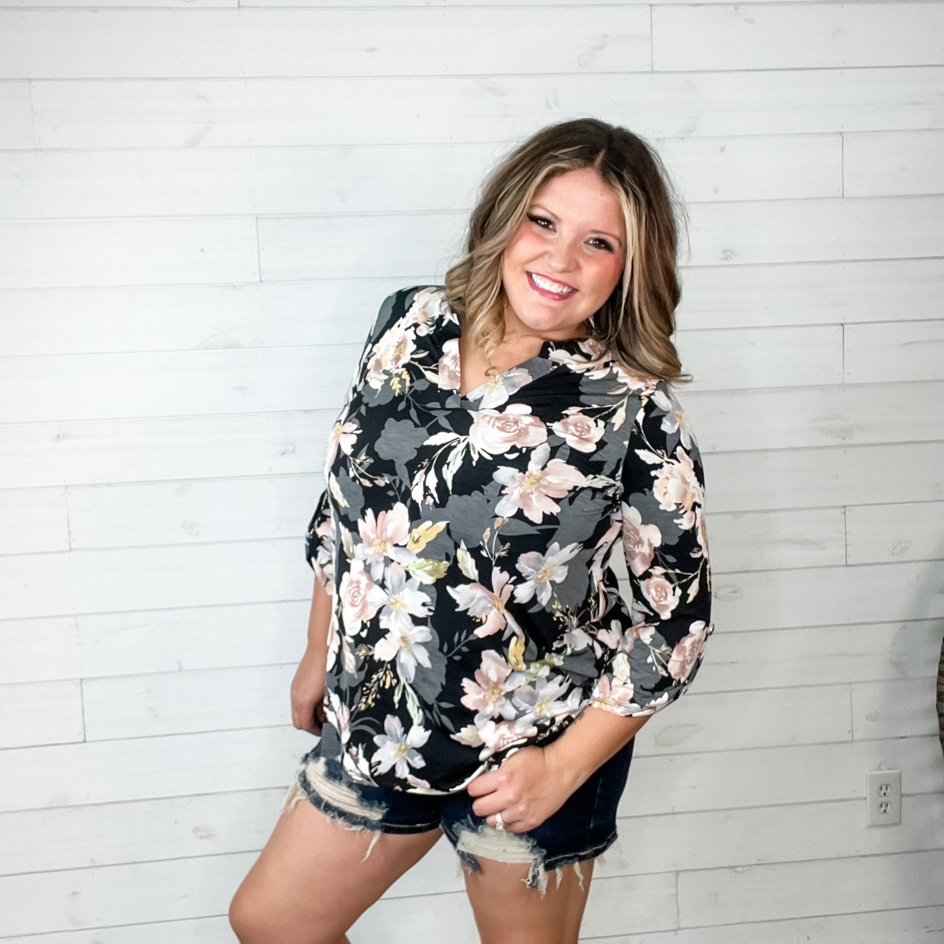 "Powerful" Lizzy 3/4 Sleeve Split Neck
