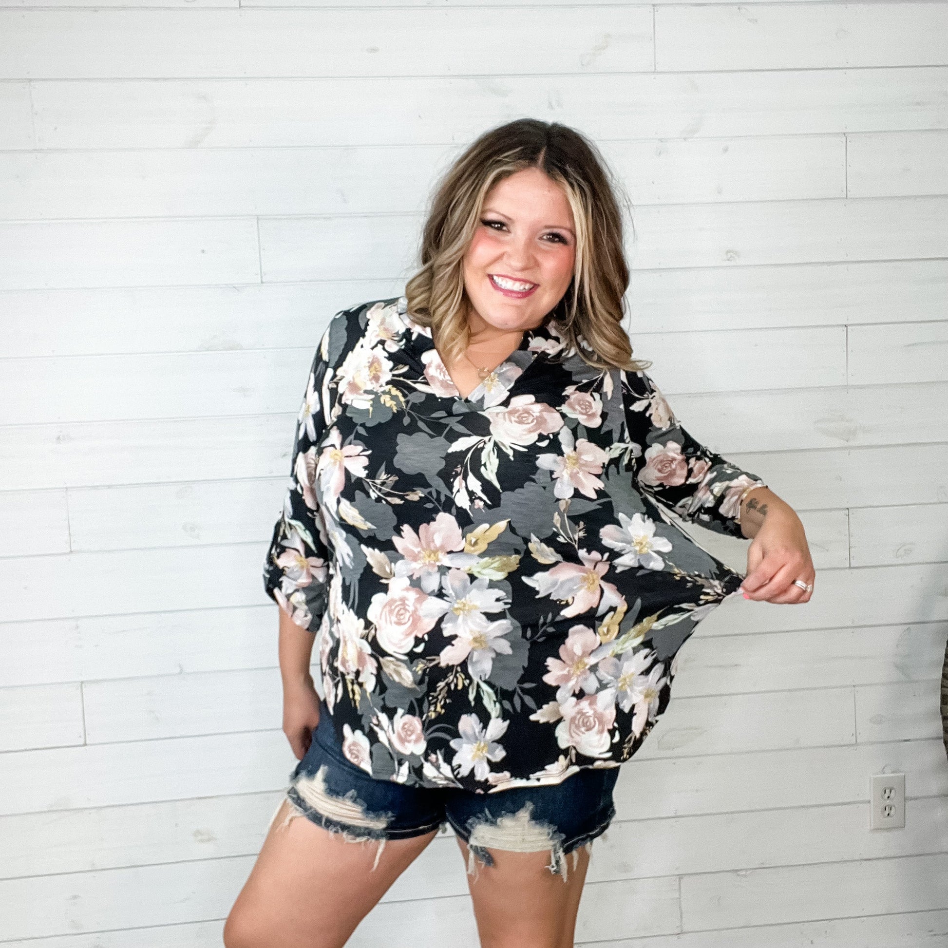 "Powerful" Lizzy 3/4 Sleeve Split Neck