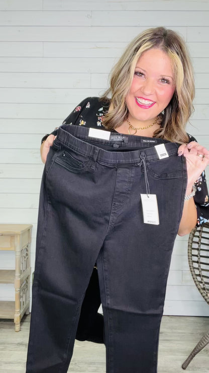 Judy Blue "Freaky Friday" Black Pull On Jeggings