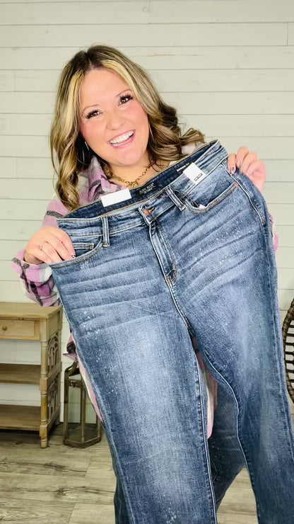 Judy Blue "Say It Ain't So" Boyfriend Jeans