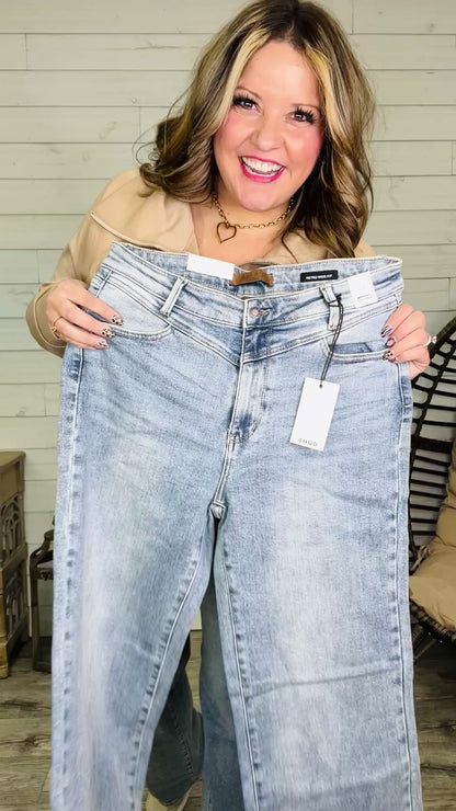 Judy Blue "Stoked" Yoke Front Straight Leg Jeans