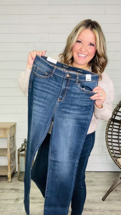 Judy Blue "Texts From Your Ex" Relaxed Fit Jeans