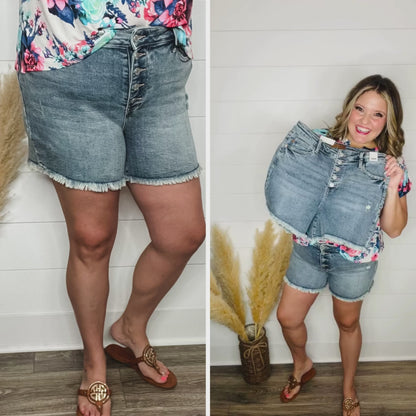 Judy Blue "Downtown Girl" Buttonfly shorts