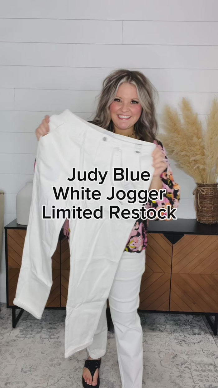 Judy Blue "Creme De La Creme" White Jogger
