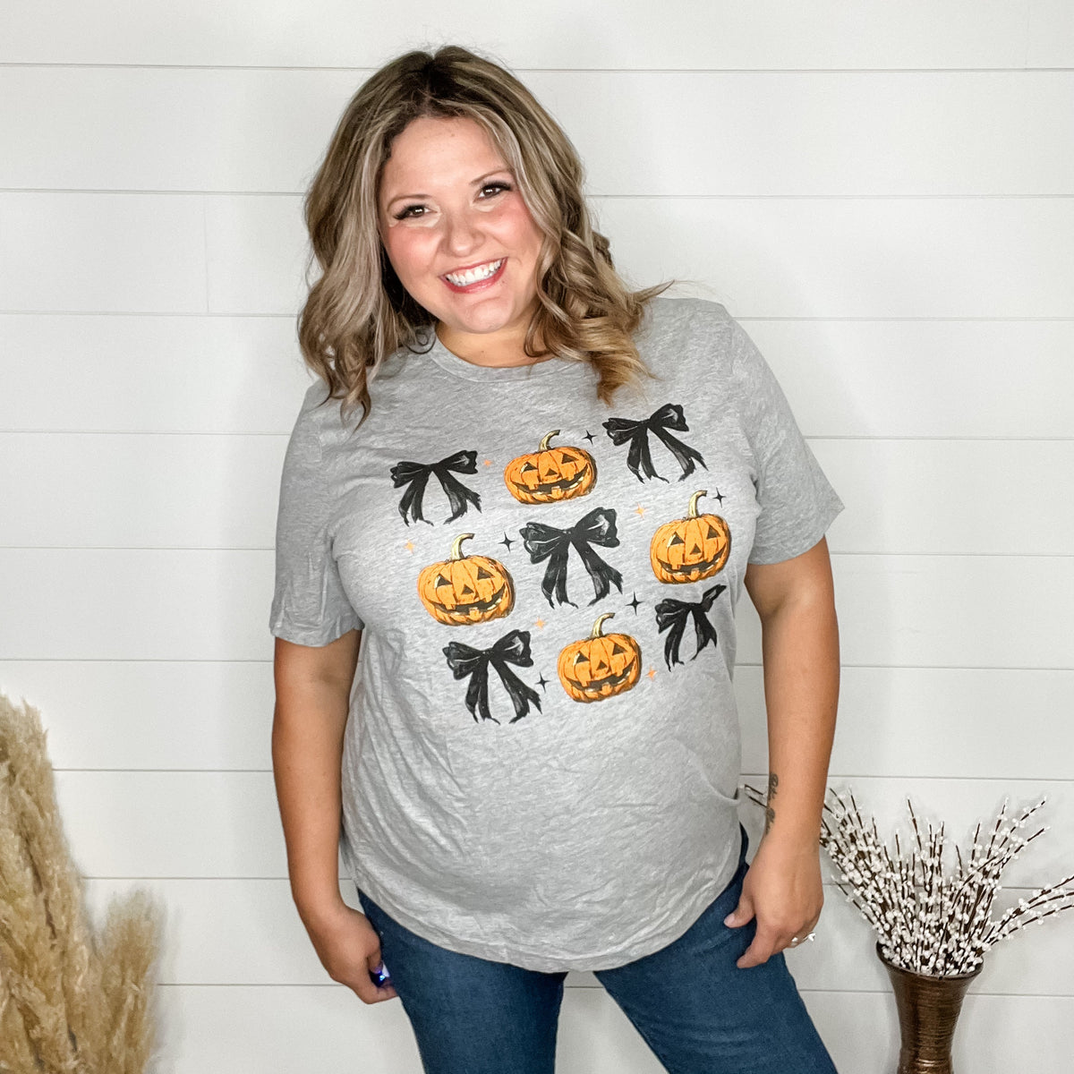 "Pumpkin & Bows" Graphic Tee-Lola Monroe Boutique