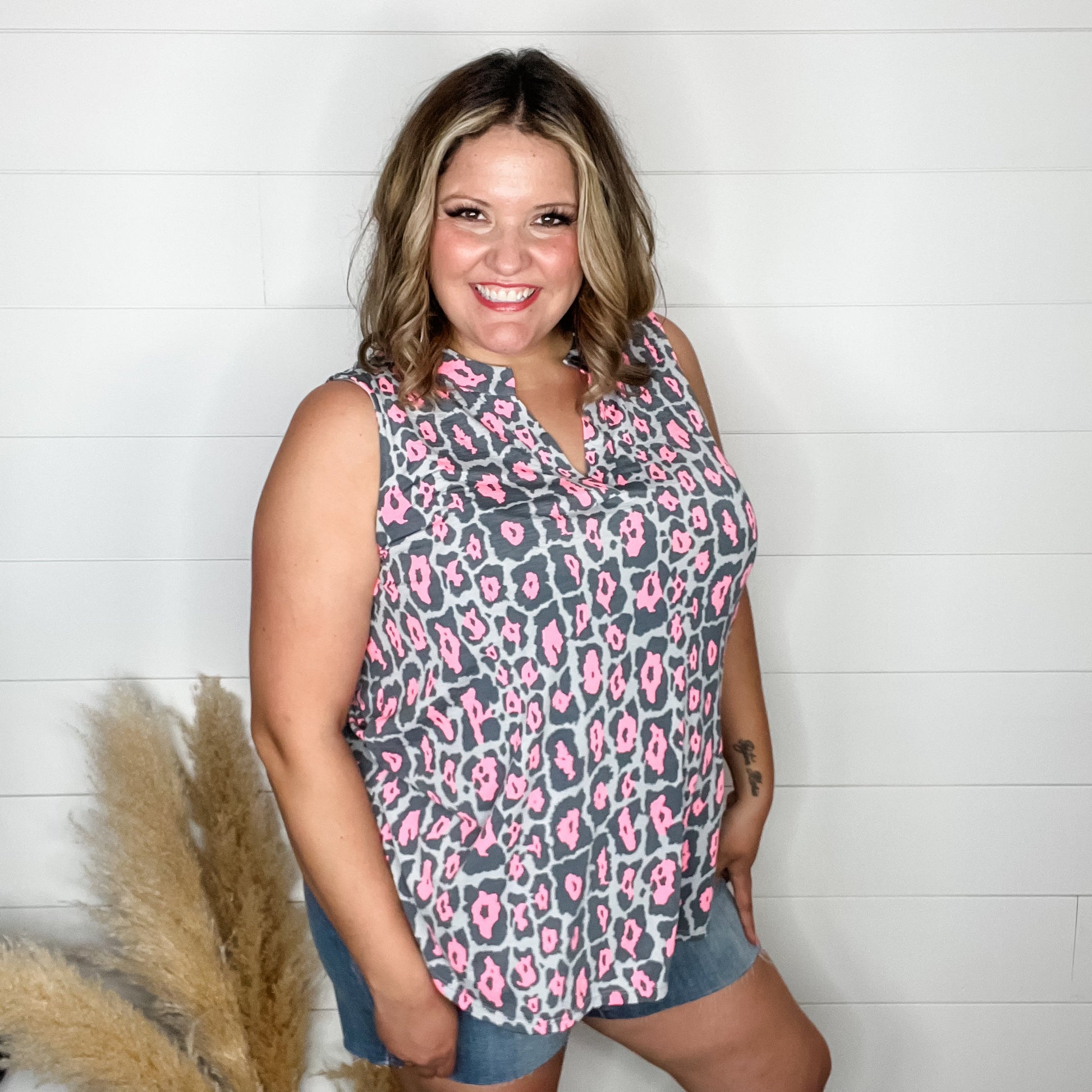 "Ramsey" Sleeveless Lizzy