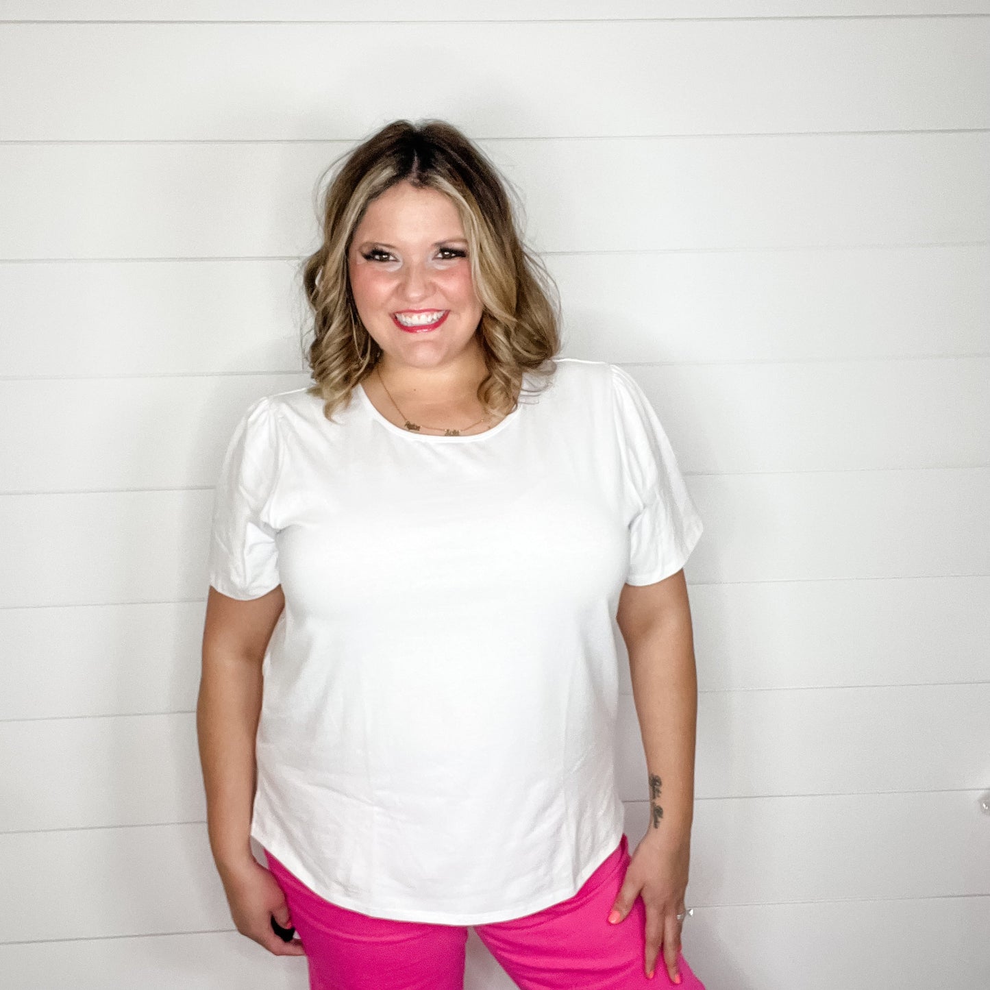 "Rearview" Short Sleeve with Side Slits (Off White)