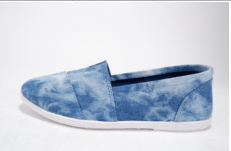 Round Toe Slip On Blue & White Tie Dye