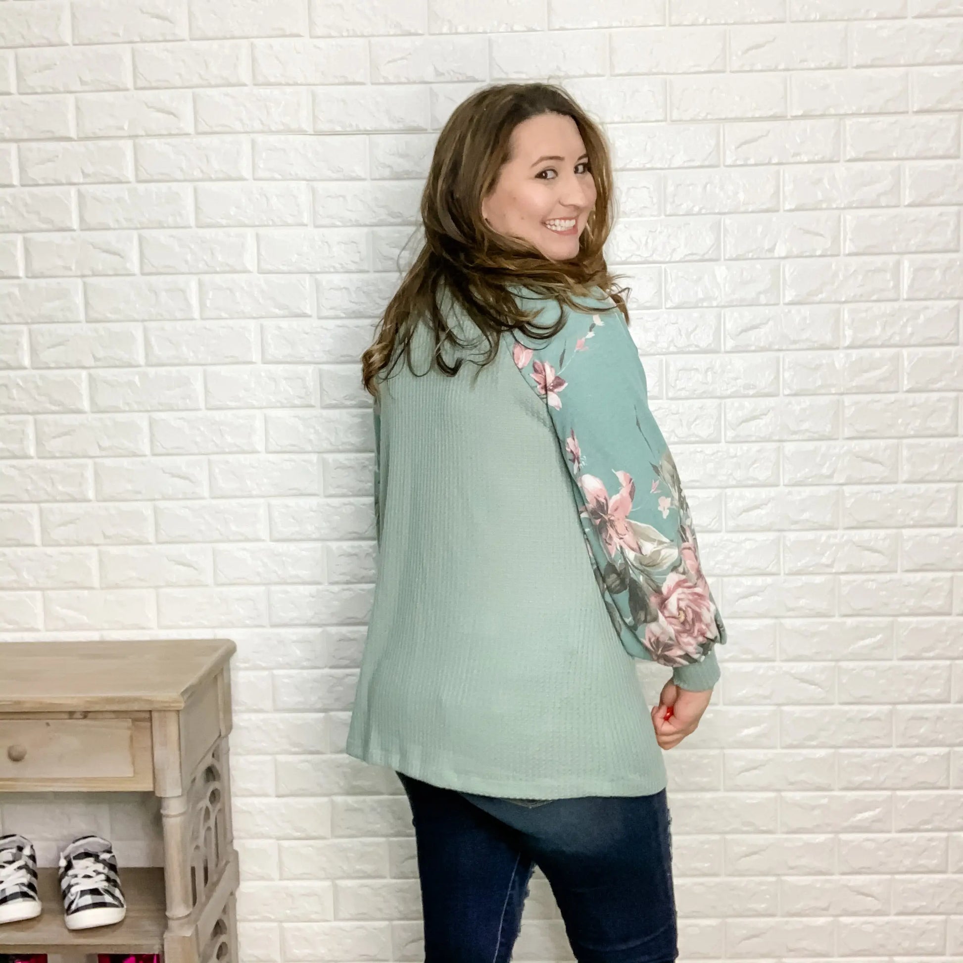 "Sage Advice" Waffle Body V Neck Long Floral Sleeve Top