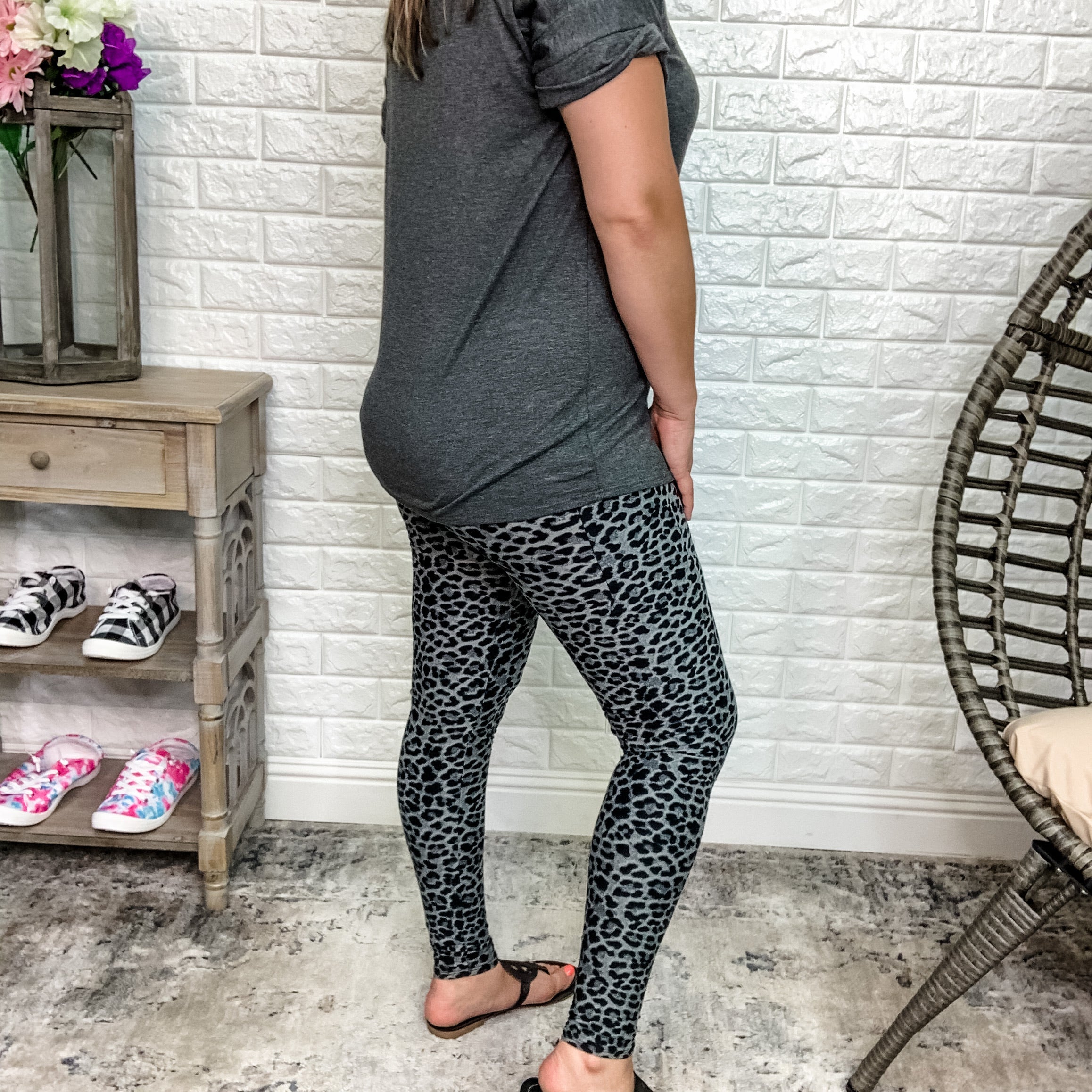 Sassy Grey Animal Print Leggings with Pockets-Lola Monroe Boutique