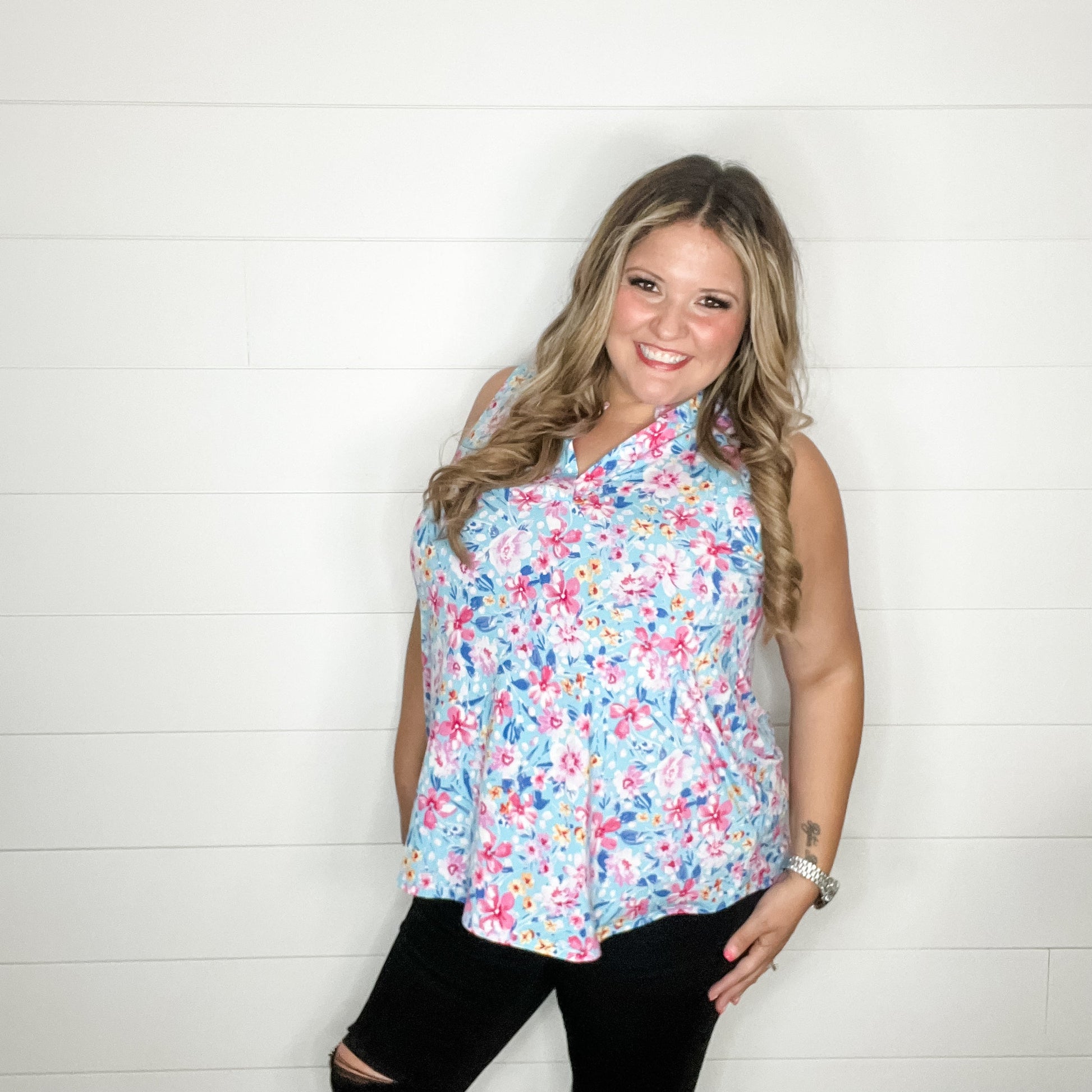 "Skyline" Sleeveless Lizzy