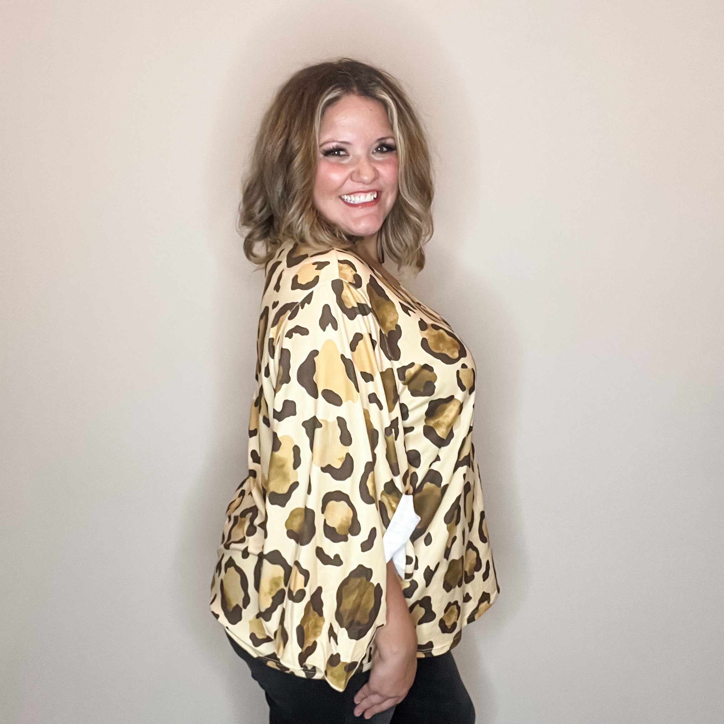 "Switch Up" Animal Print V Neck Tulip Sleeve-Lola Monroe Boutique