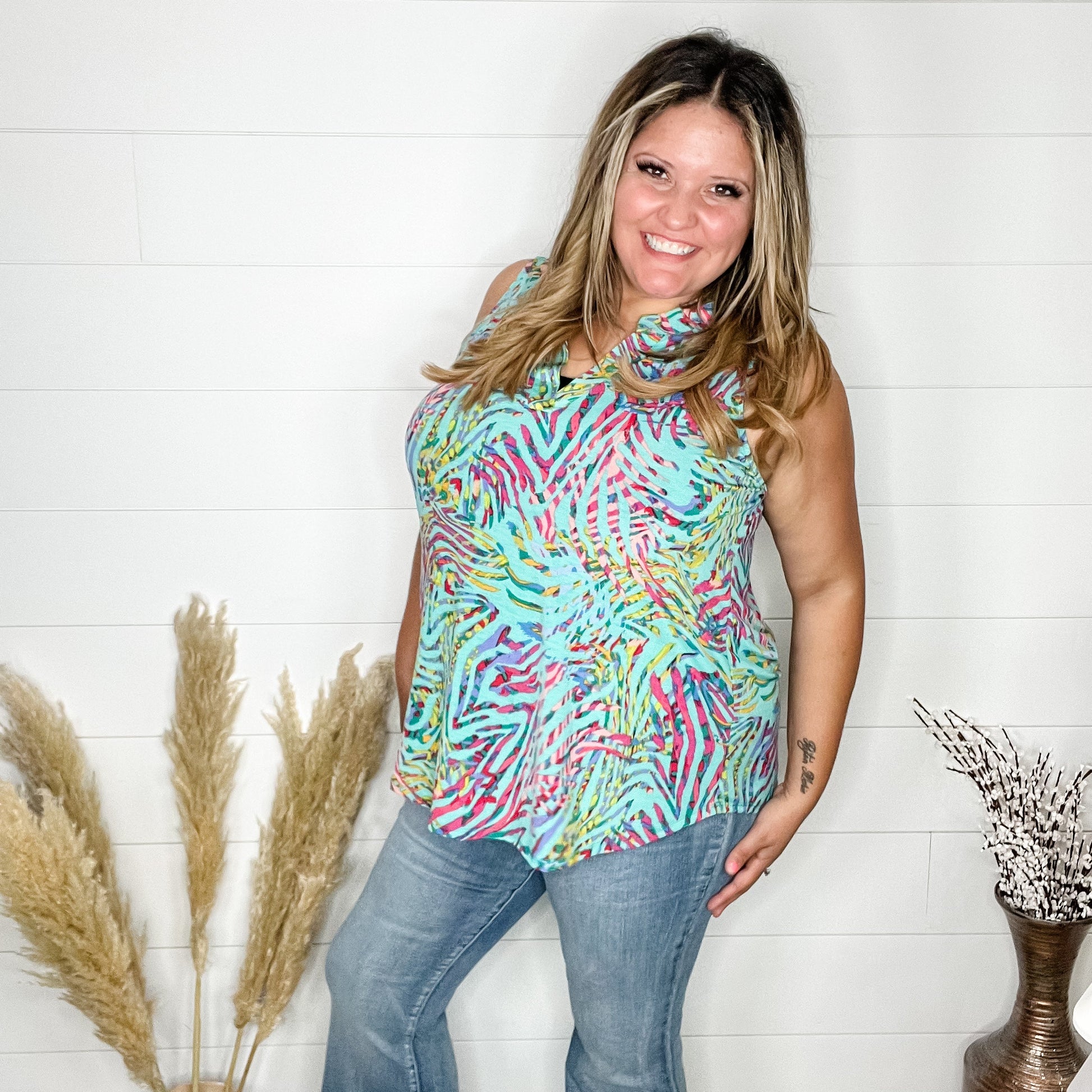 "Tangled" Sleeveless Lizzy
