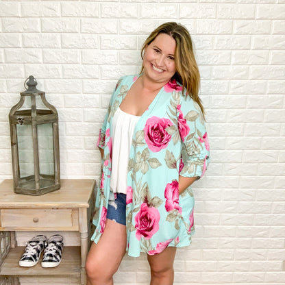 "Taylor" Floral 3/4 Sleeve Kimono