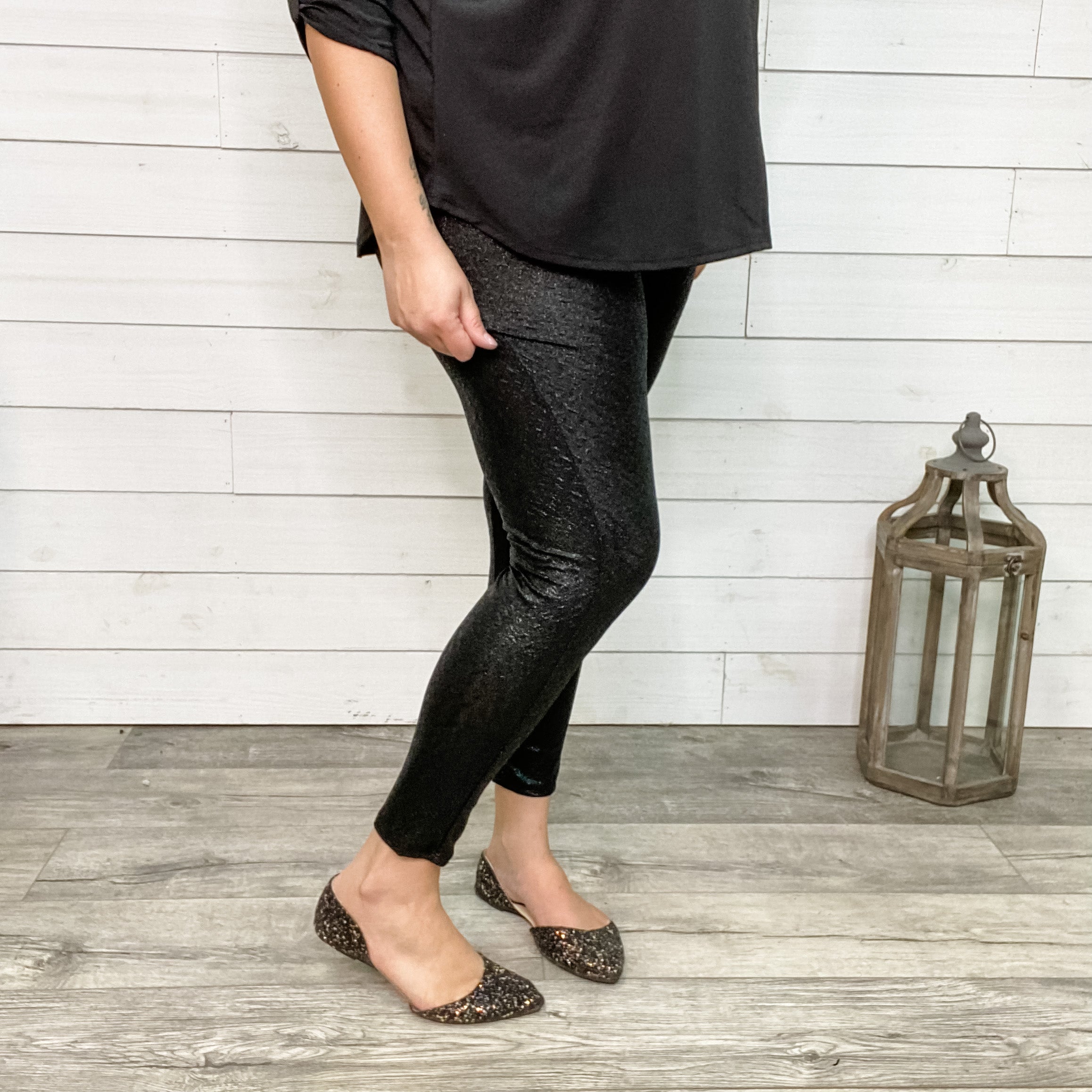 Textured Sparkle Hi Waisted Leggings (Black or Silver)-Lola Monroe Boutique