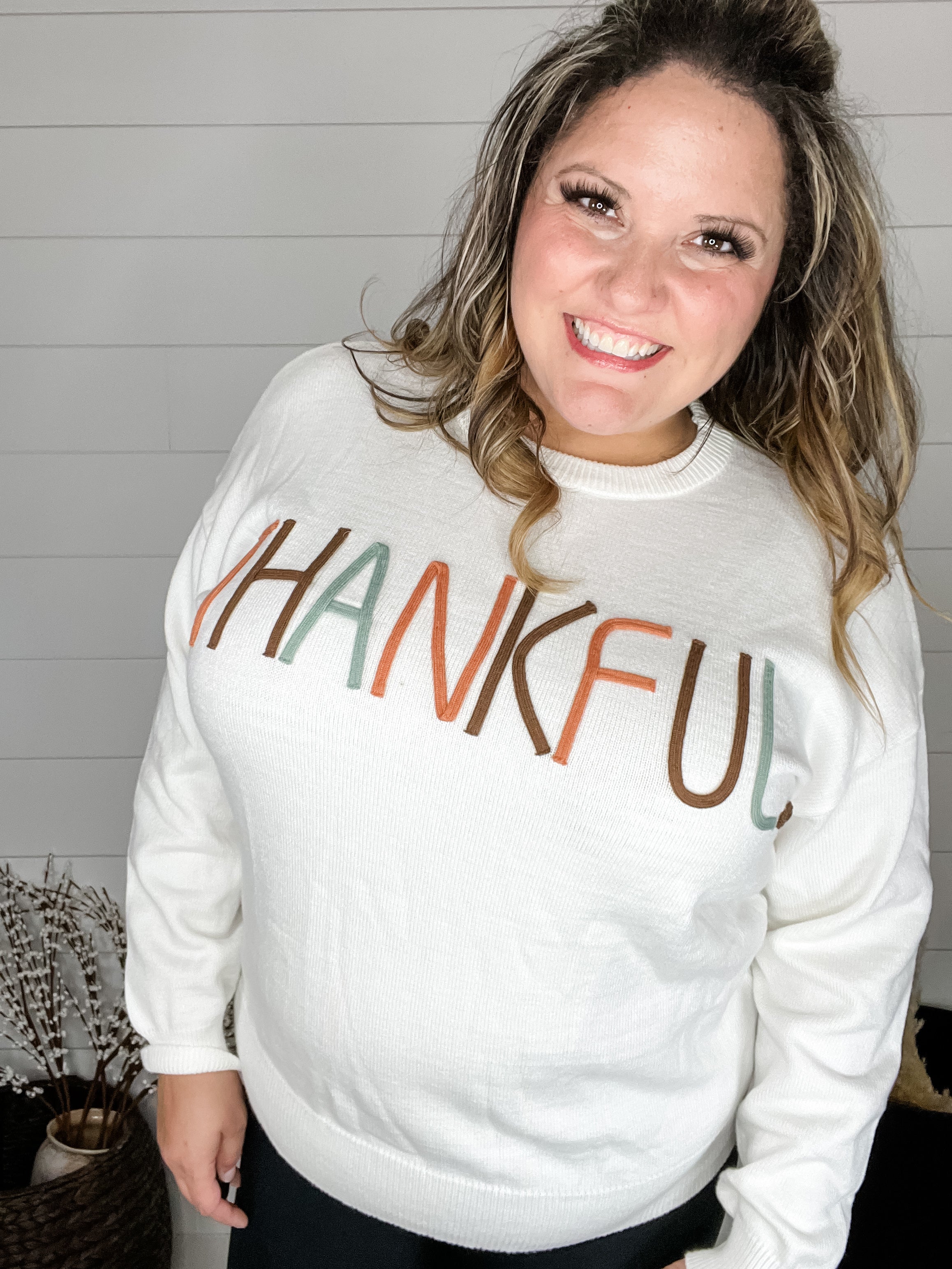 "Thankful" Long Sleeve Sweater-Lola Monroe Boutique