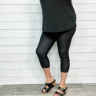 Trouser that Feel Like Jeggings Capris (Black)-Lola Monroe Boutique