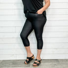 Trouser that Feel Like Jeggings Capris (Black)-Lola Monroe Boutique