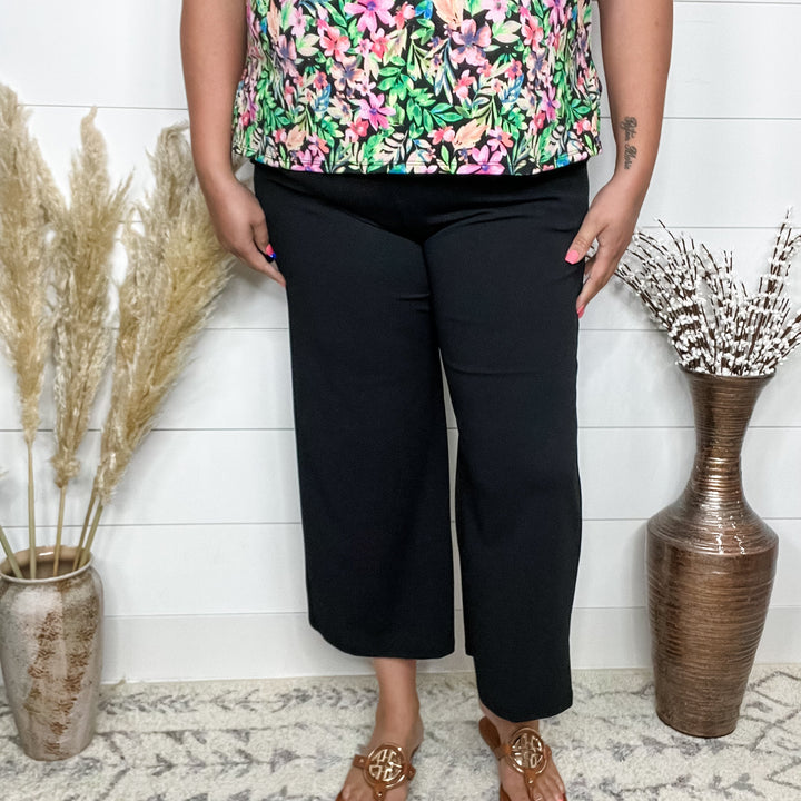 "Uptown" Crop Trouser with Pockets (Black)