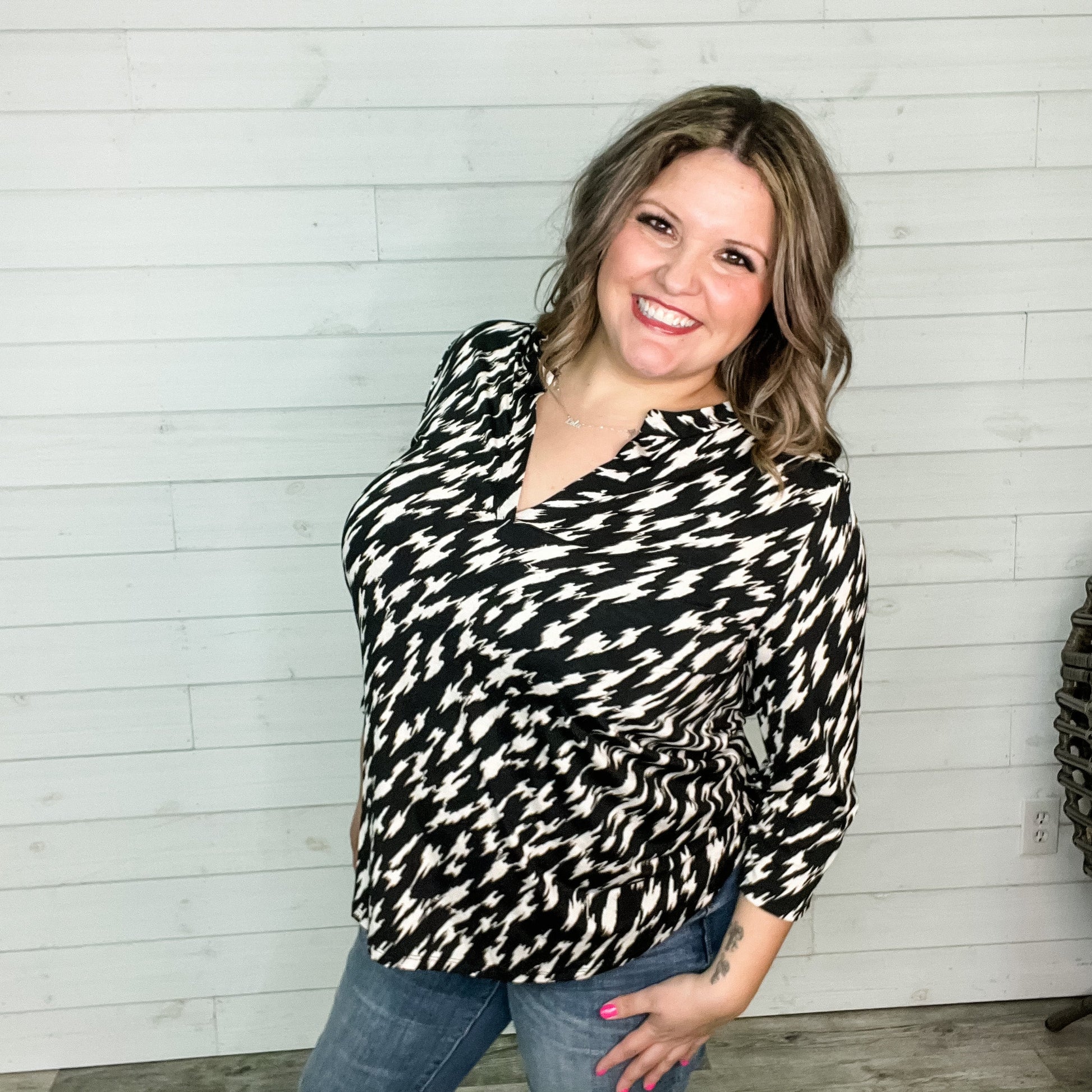 "Voltage" 3/4 Sleeve Split Neck Top