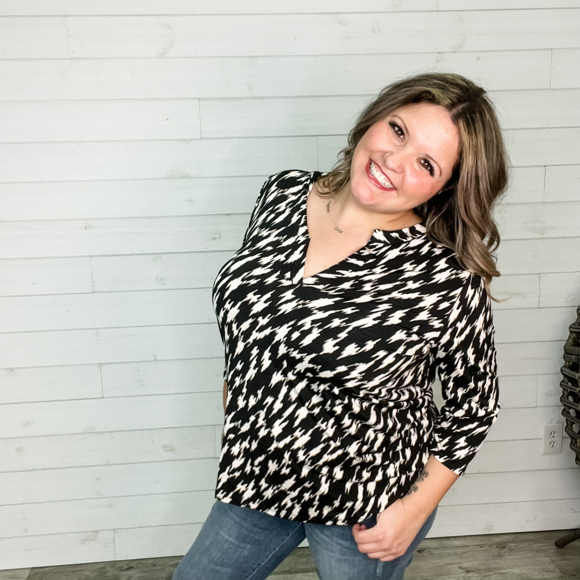 "Voltage" 3/4 Sleeve Split Neck Top