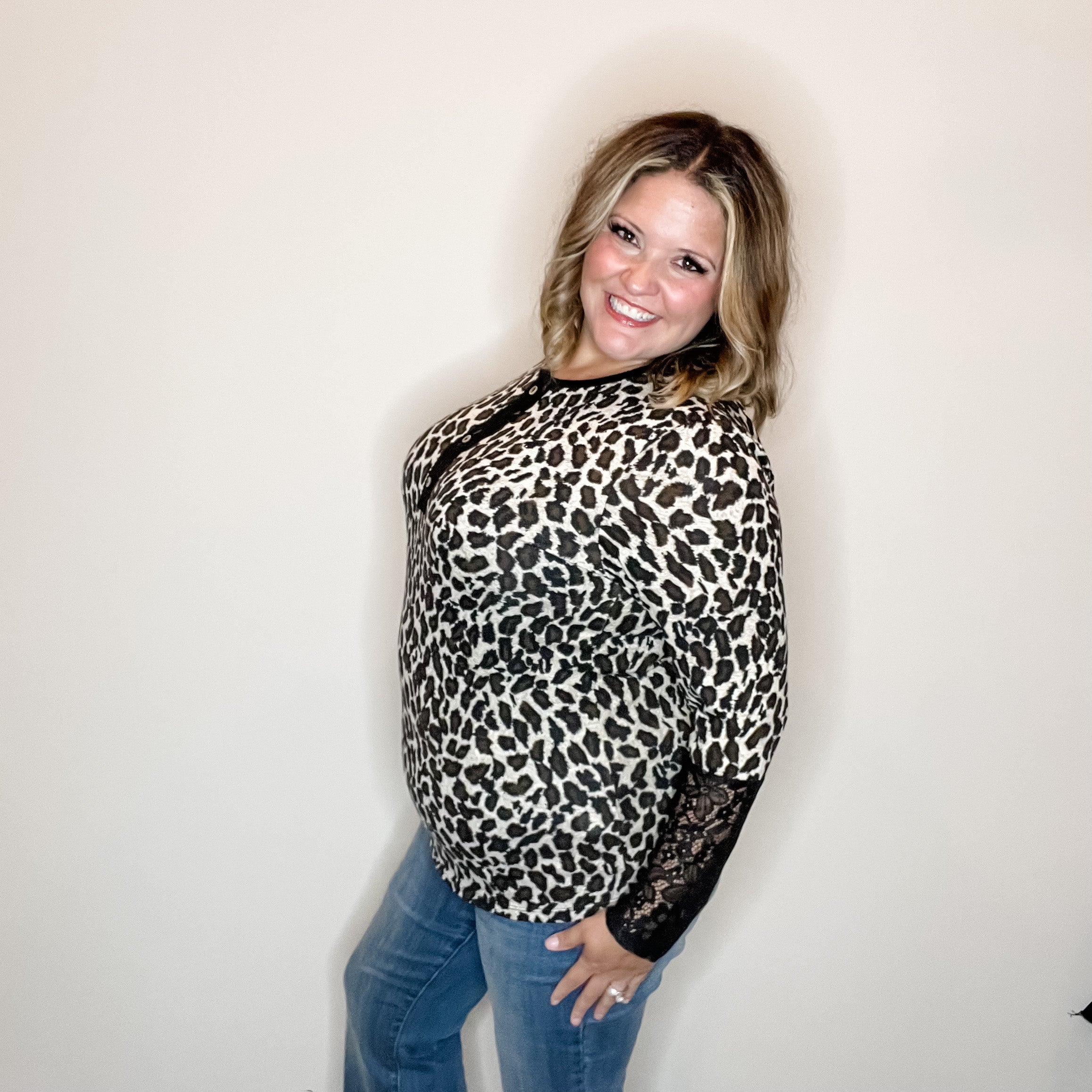 "Winfrey" Animal Print Long Sleeve with Lace Detail-Lola Monroe Boutique