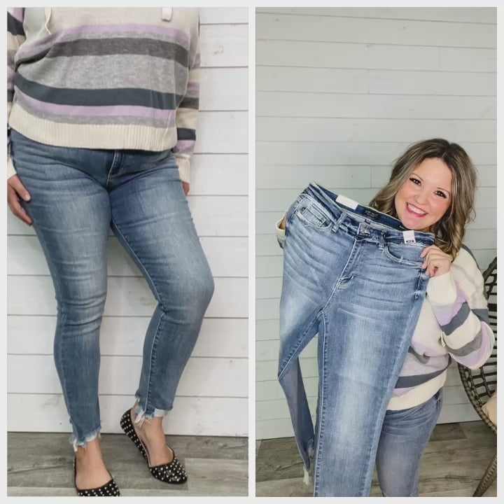 Judy Blue "And then some" Skinny Jeans