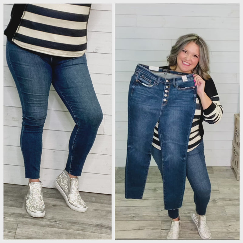 Womens Plus Size Dark Gray Distressed Denim Jeans Size 18 Button Fly Skinny