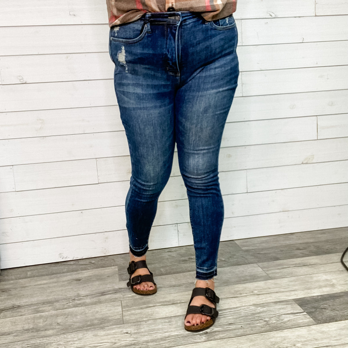 Judy Blue Good and Gone Tummy Control Skinny Jeans – Lola Monroe