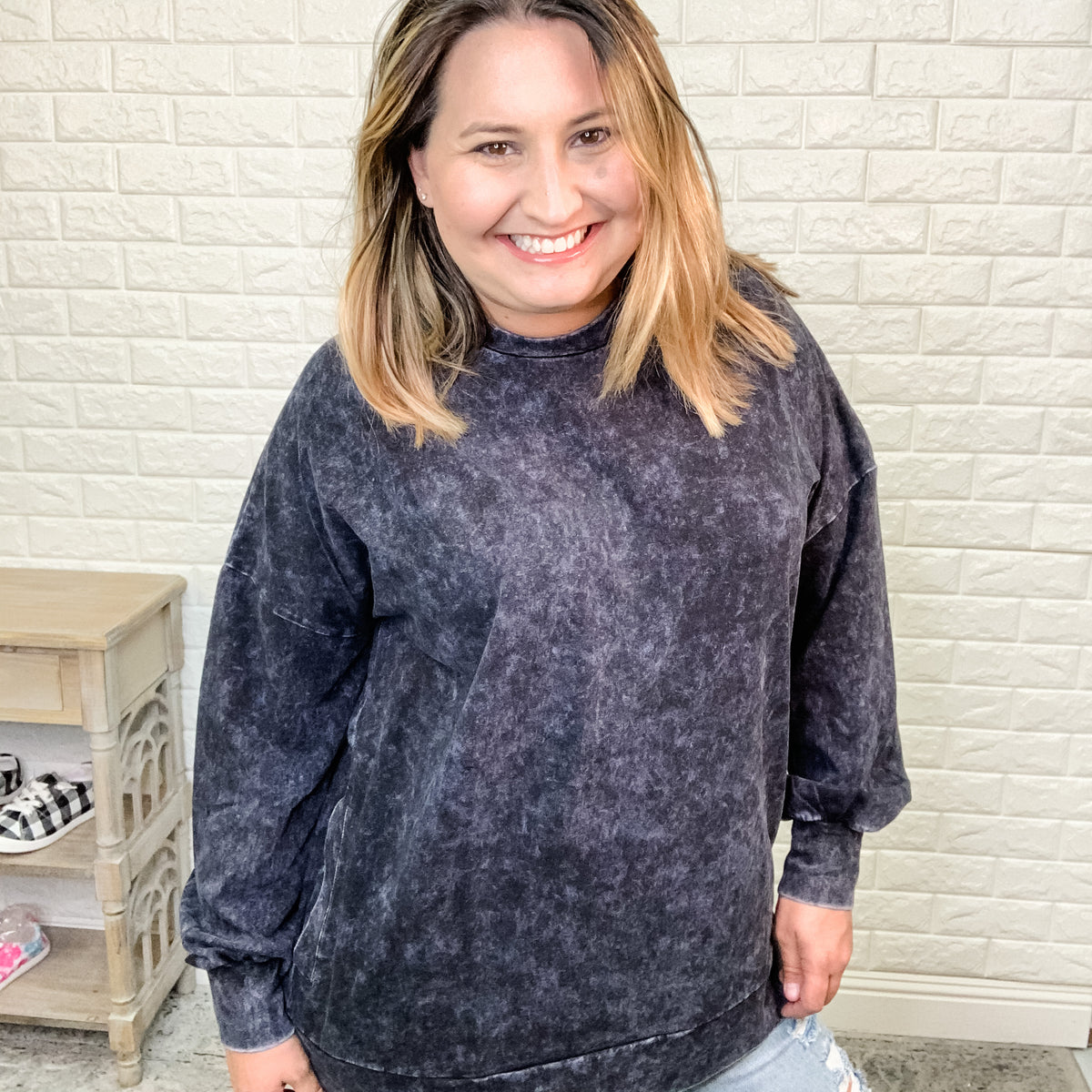 Mineral Wash Sweatshirt with  Side Pockets (Multiple Colors)