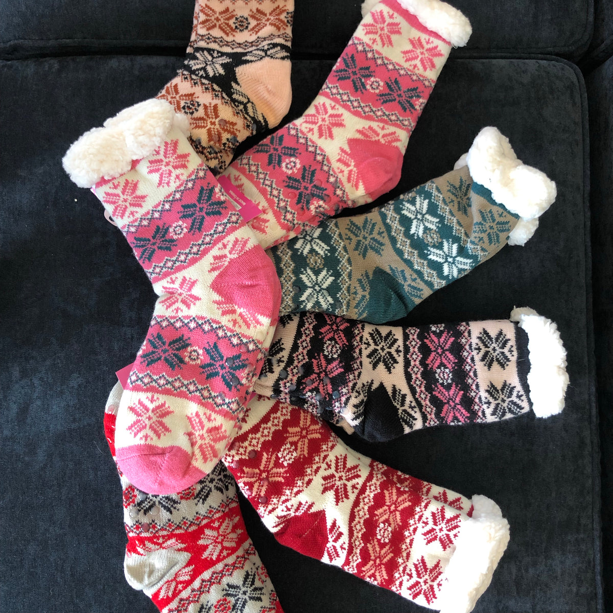 Snowflake Plush Slipper Socks-Lola Monroe Boutique