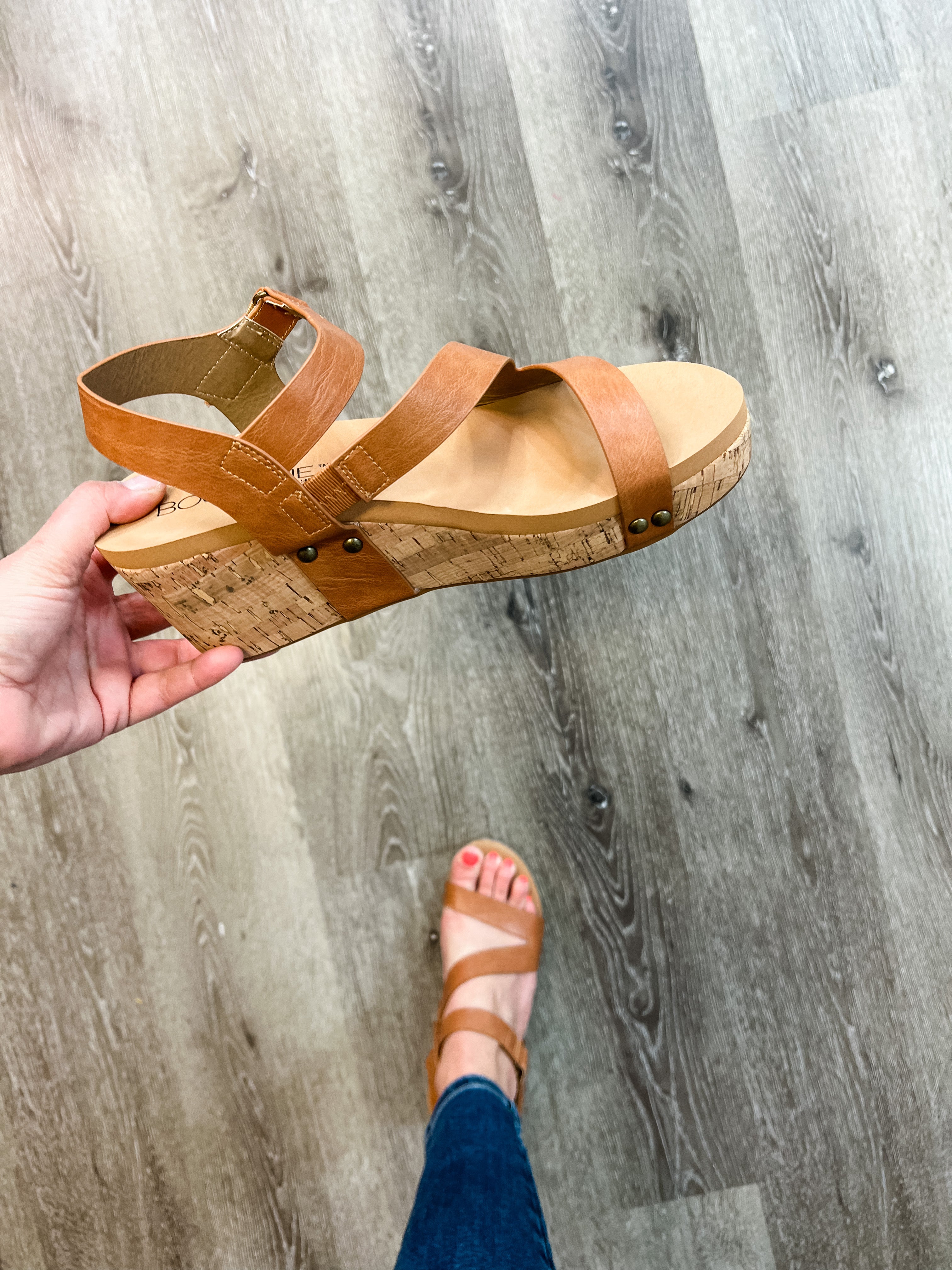 NEW Bandolino Women's Be Heard Cork Wedge Sandals Size 9 Leather Upper  Beige | SidelineSwap